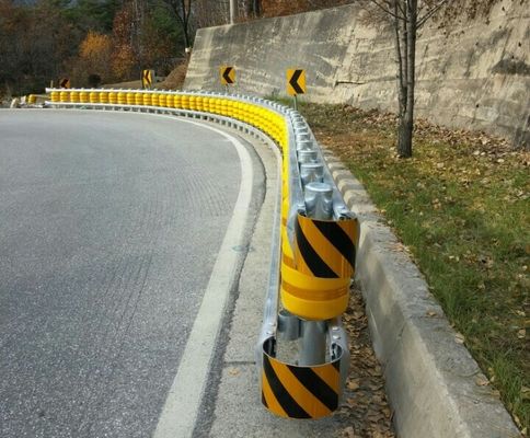 खरीदें International Level 4 Barrier with Rolling Guardrail 4 Meters Length Designed to Meet Strict Safety Standards and Regulations online manufacture