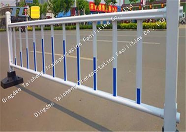 Good price सड़क यातायात सुरक्षा के लिए गर्म डुबकी जस्ती सड़क के किनारे बाड़ स्टील पाइप कंक्रीट ऑनलाइन